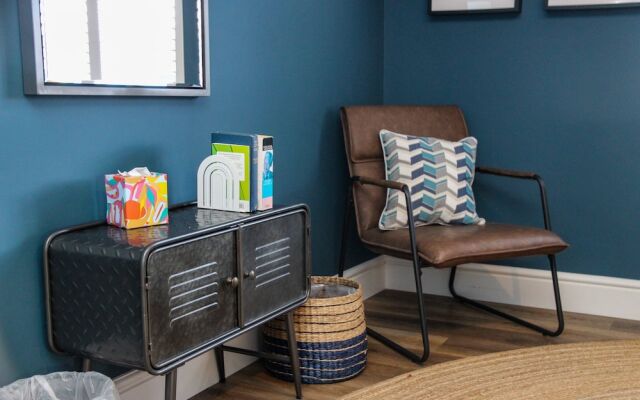 no.12 self check-in apartments