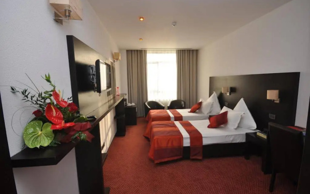 Hotel EMD