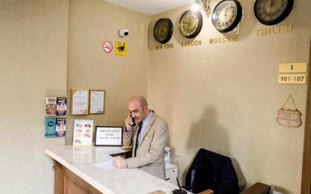 Imperial House Hotel