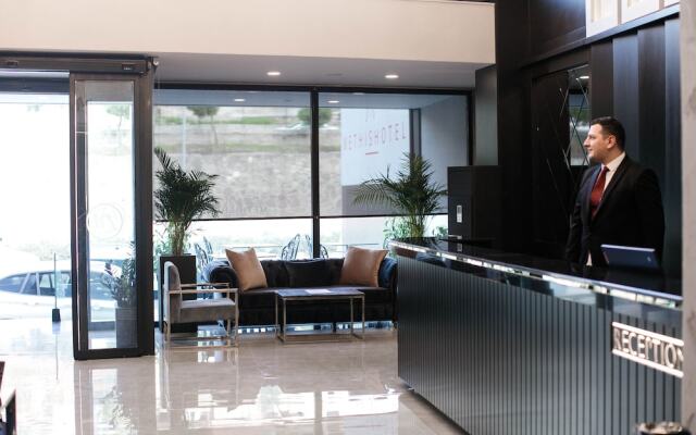 Methis Hotel