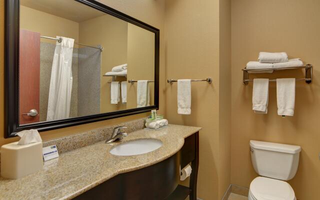 Holiday Inn Express & Suites Altus by IHG