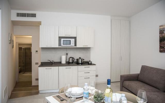 Camelot Appartamenti - Business e Holiday
