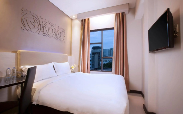 Verse Lite Hotel Gajah Mada