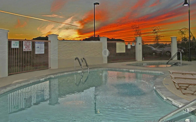 Hampton Inn & Suites Phoenix-Surprise