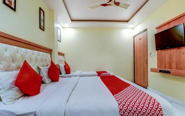 Hotel Sarthak Palace