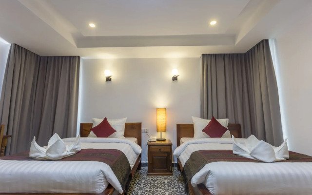 Villa Bayon Guides