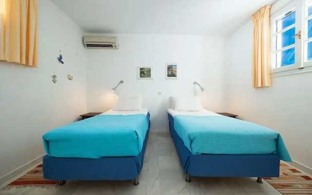B5 Three Bedroom Home View Spectacular sea Views