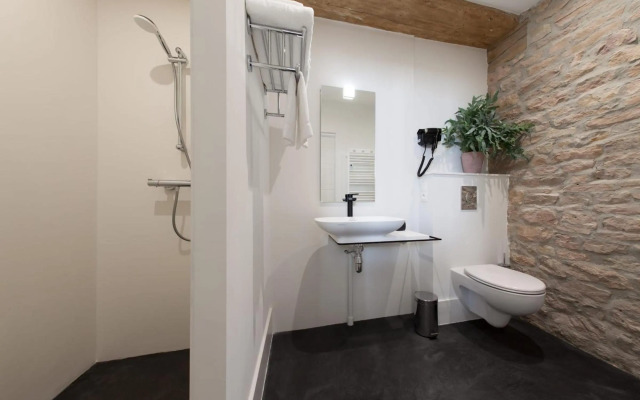 Appart Hotel Eugenie