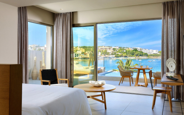 Castello Infinity Suites - Adults Only
