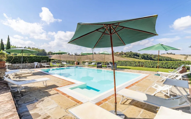 Maramaldo Gallonero Shared Pool Chianti