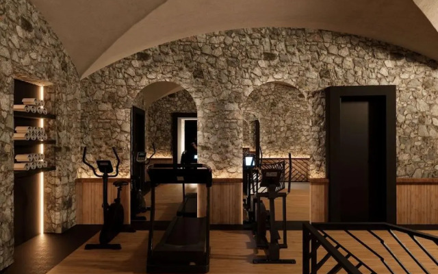 Hotel Fort St Laurent Lyon - Handwritten Collection