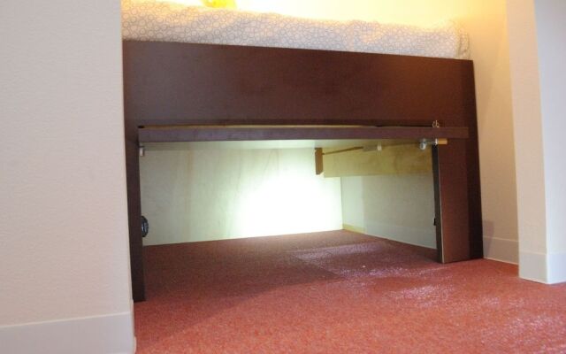 Travel Stay Utsunomiya (Female Only)