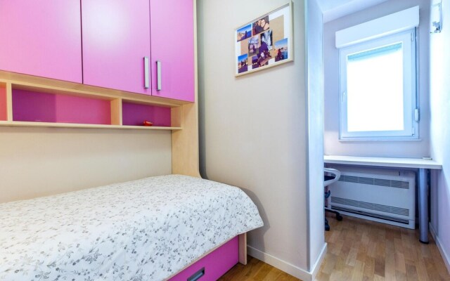 Amazing Apartment in Split With Wifi and 3 Bedrooms