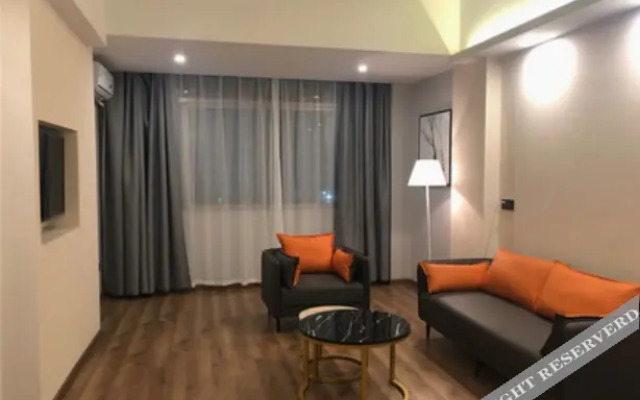 Guangzhou Yiju·Hotel Apartment (Huadu Shiling Branch)