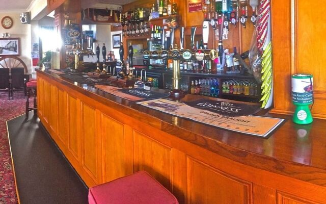 Cadwgan House Hotel