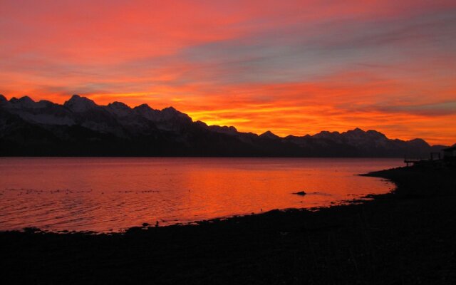 Angels Rest on Resurrection Bay LLC