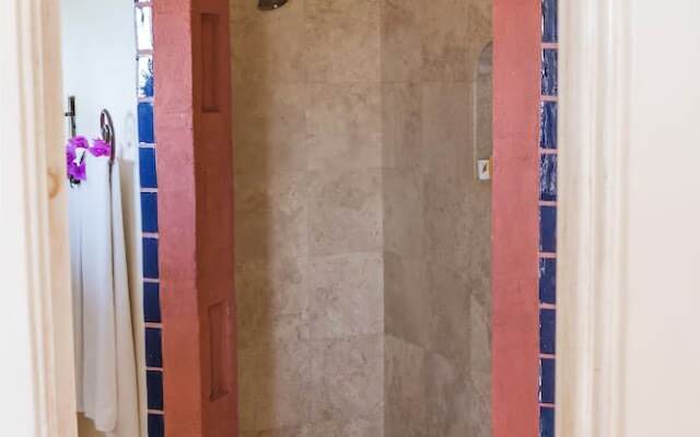 Relaxing Villa + Pool + Bar