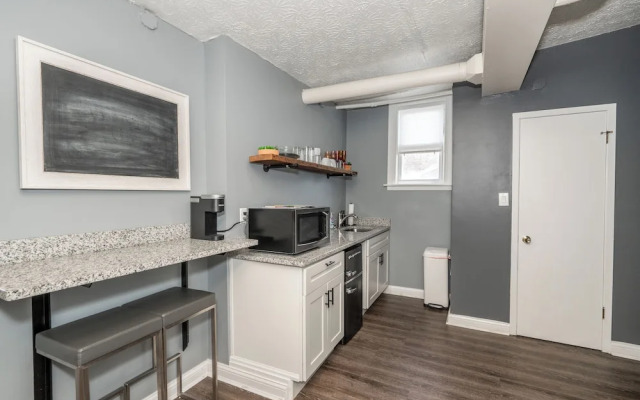 Monmouth Loft 4