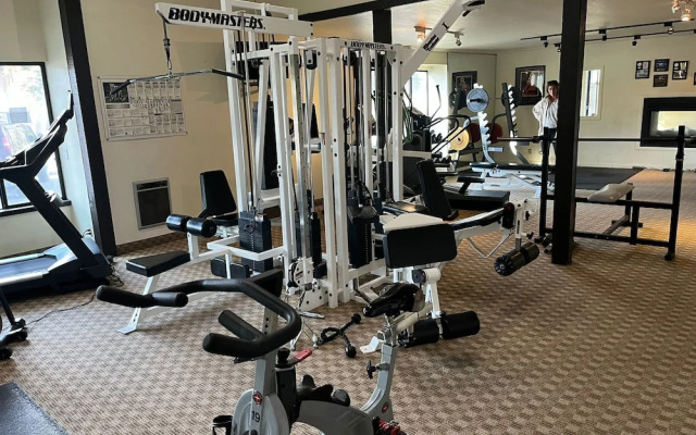 Eagle Summit Collection