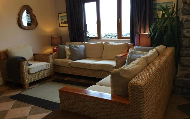 Inisheer Hotel (Óstán Inis Oírr)