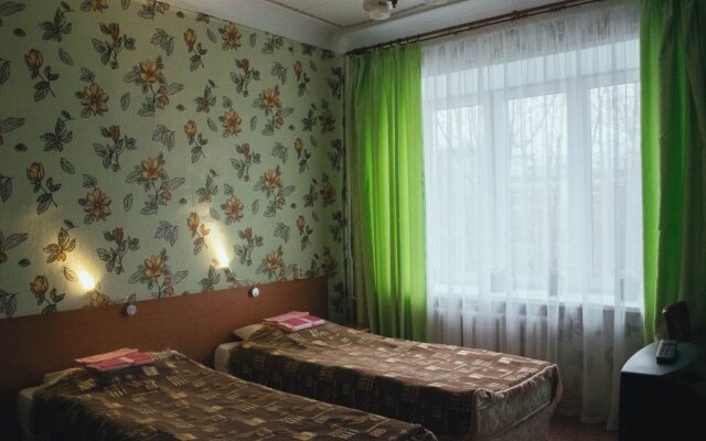 Guest House, Hotel