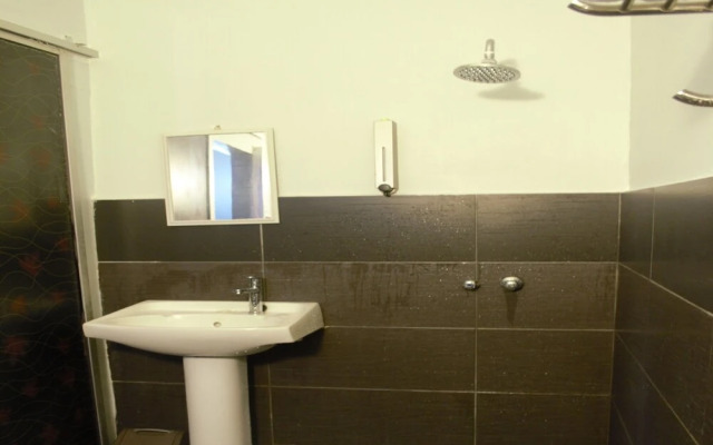 Pine Boutique Batu Gajah