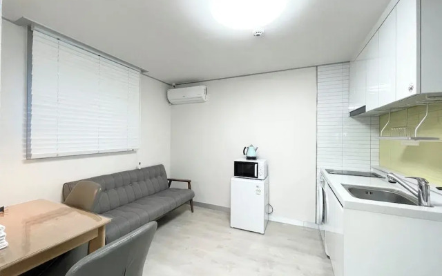 Incheon airport W Premium guesthouse