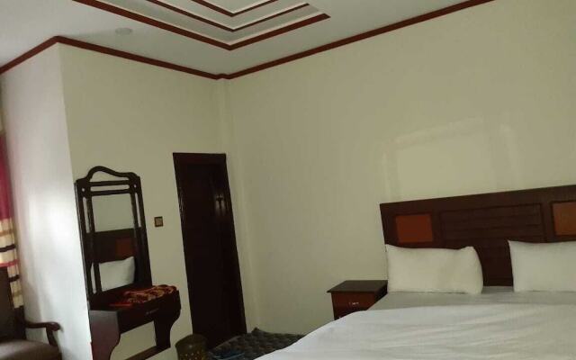 Green Hilton Hotel Shangla