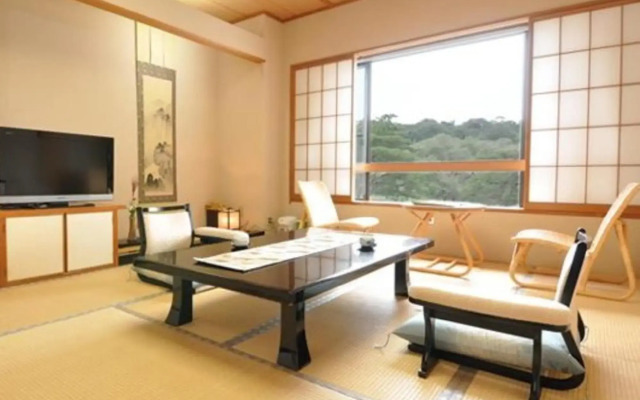 Kansuien Kakuraku