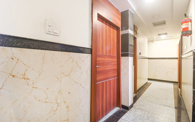 FabHotel Royal Aanandam