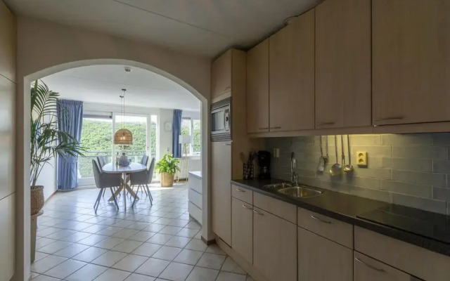 Modern Suites Near Beach