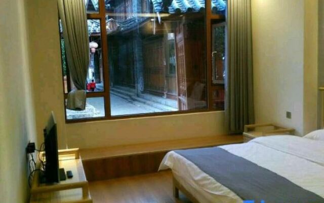 Wolong Inn