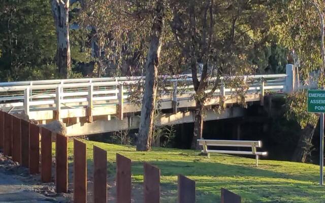 Yea Riverside Caravan Park