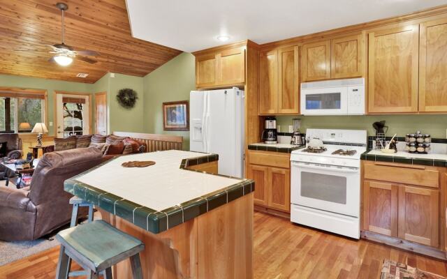 Sleepy Bear Lodge # 2385