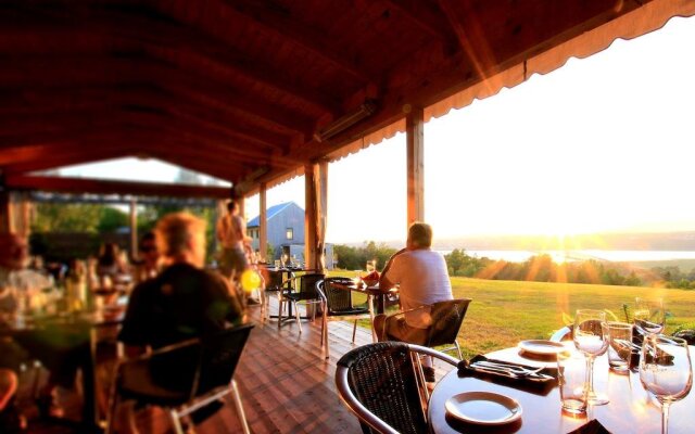 Les Ancêtres Auberge & Restaurant