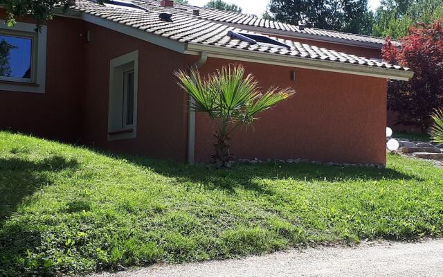 Logement Carreyrat - Le Maëly