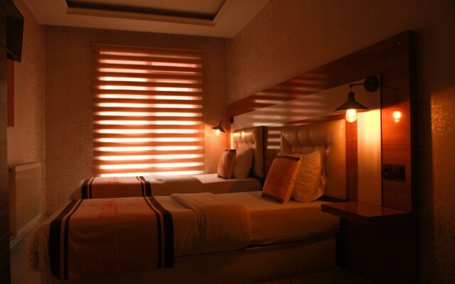 Van Hotel