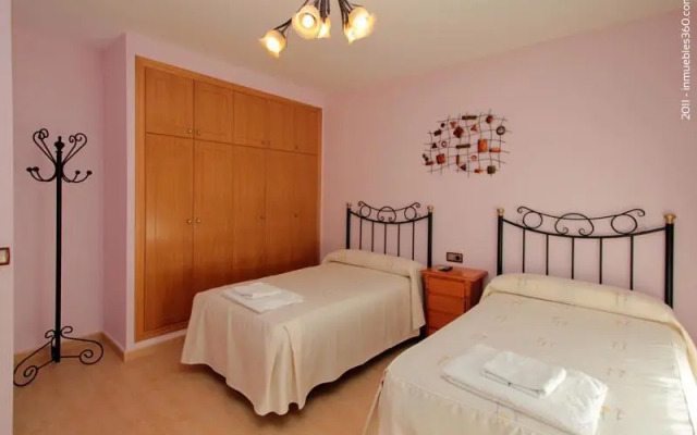 Casa Rural "Burguillos"