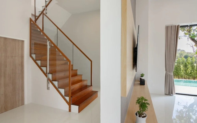 Lyntara Pool Villa Nongkhai