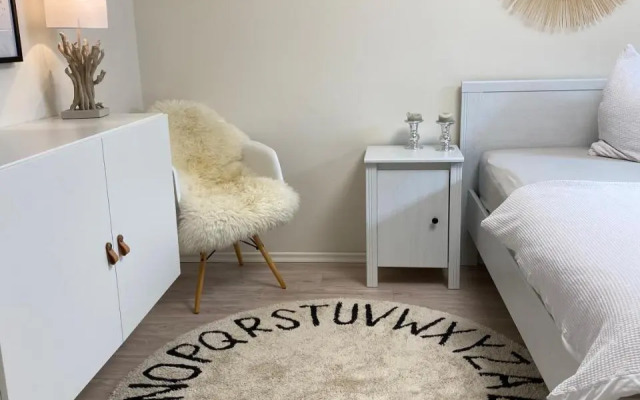 Stylische Wohnung in ruhiger Lage, sehr messenah
