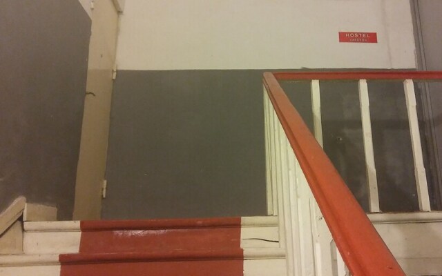Vareron Hostel