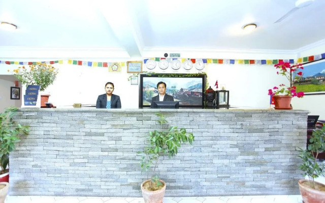 Himalayan crown lodge