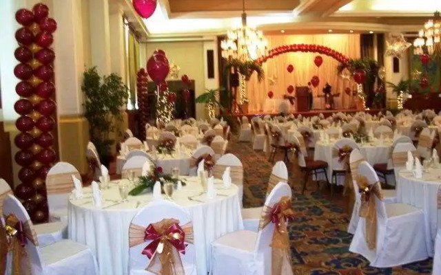Capital Plaza Hotel