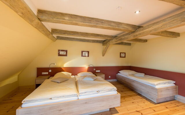 Hotel Theophano