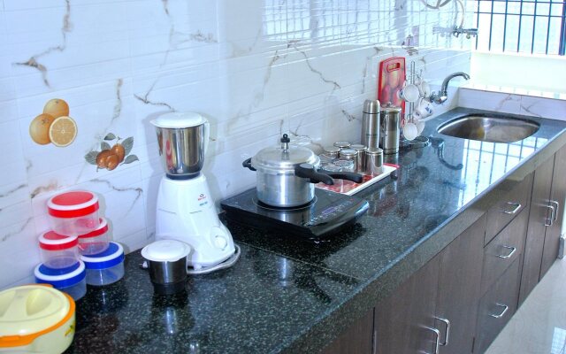 Aditi Comforts - Premium Serviced Apartment