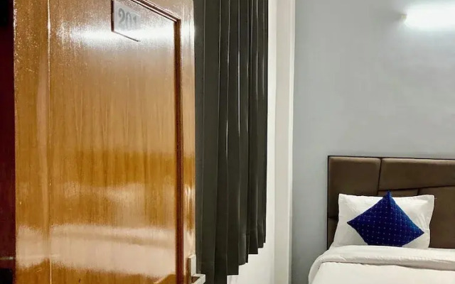 The Gleam Hotel
