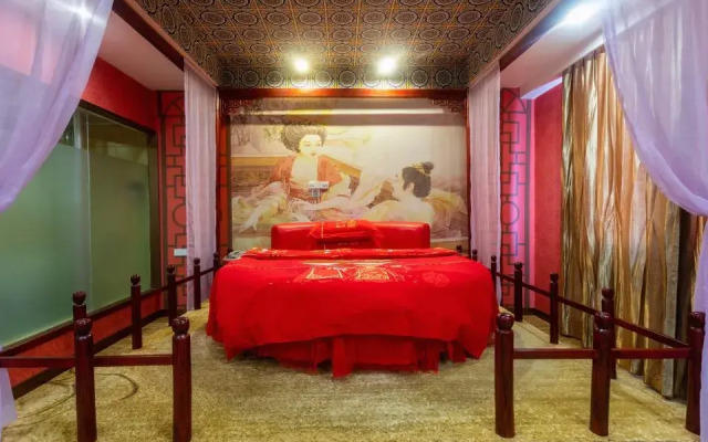 Lily Hotel ( Yangxi West Lake )