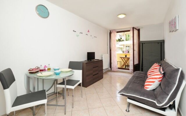 Blue Lagon Five Stars Holiday House