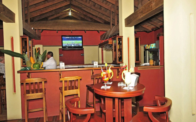 Hotel Lomas del Volcán