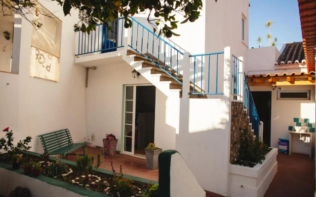 Orange 3 Hostel